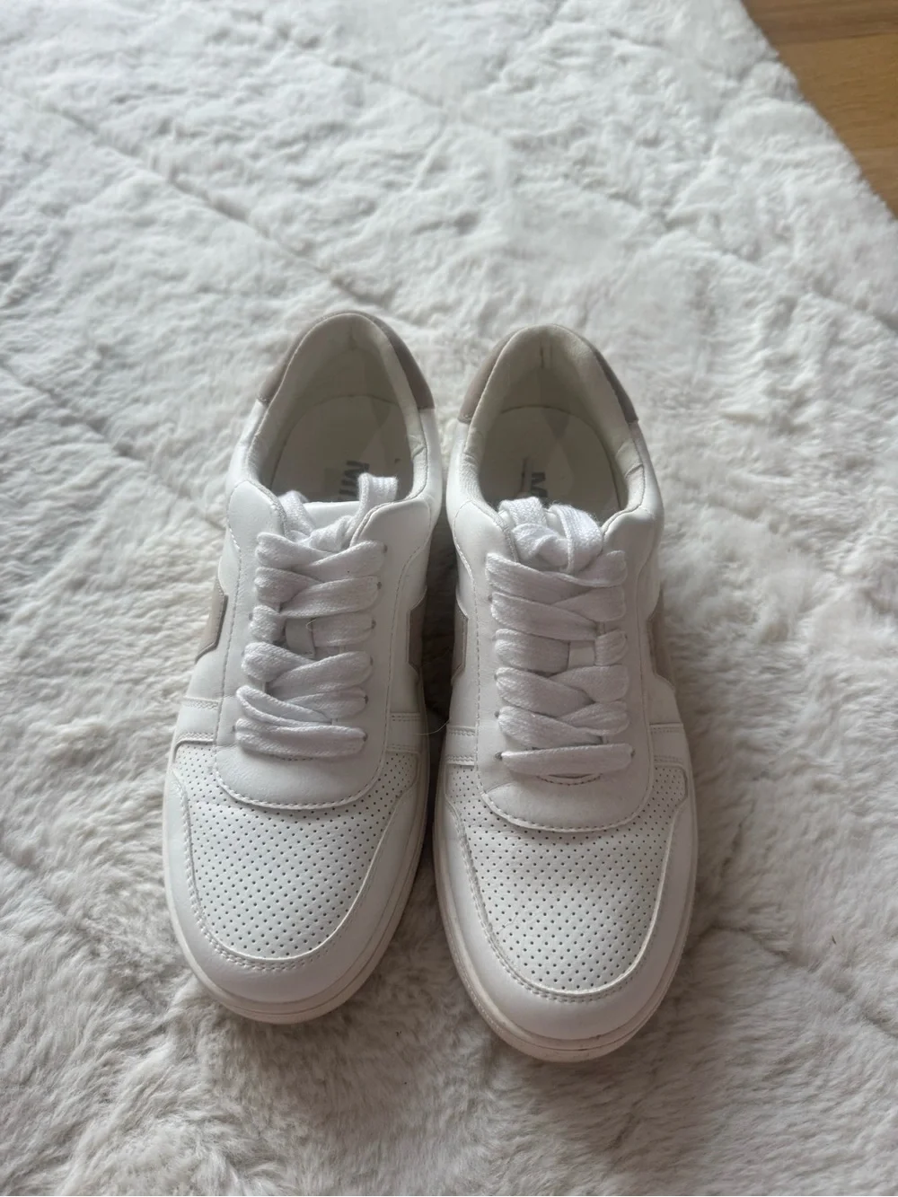 MIA White Sneakers with Taupe Accent